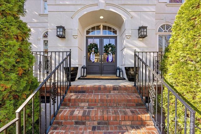 7625 Seton House Lane, Charlotte, NC 28277