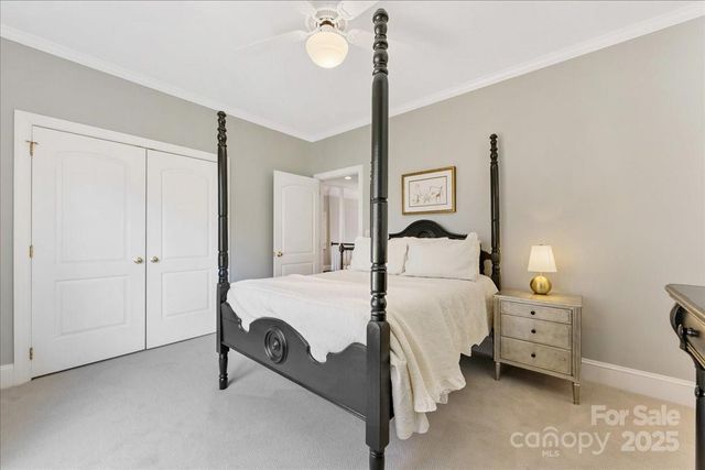 7625 Seton House Lane, Charlotte, NC 28277