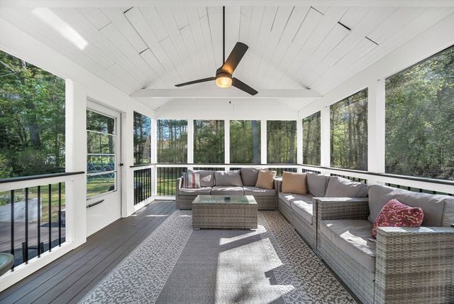 92 Norlen Park, Bridgewater, MA 02324