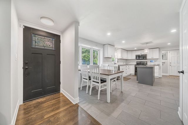 92 Norlen Park, Bridgewater, MA 02324