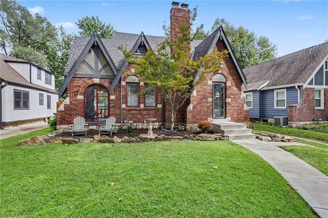 7559 Grand Avenue, Kansas City, MO 64114