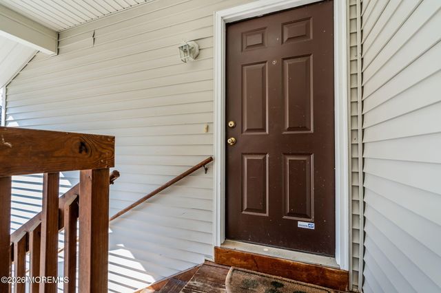 158 Harlequin Glade, Bayville, NJ 08721