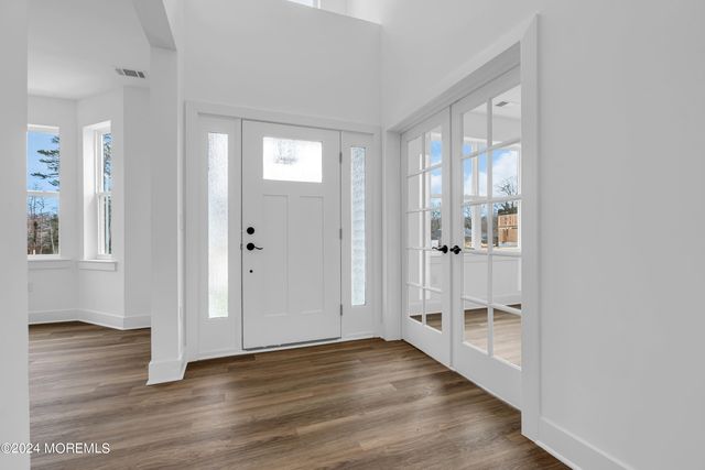 1 Southern Boulevard, Bayville, NJ 08721