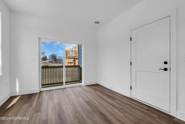 1 Southern Boulevard, Bayville, NJ 08721