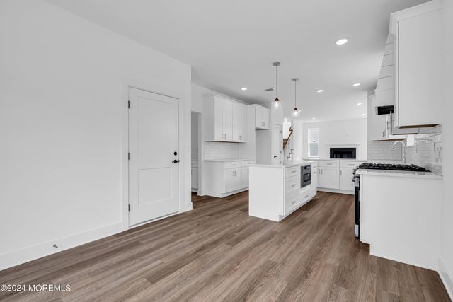 1 Southern Boulevard, Bayville, NJ 08721