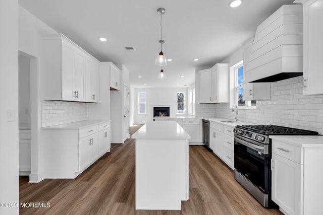 1 Southern Boulevard, Bayville, NJ 08721