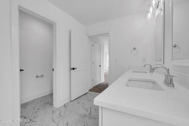 1 Southern Boulevard, Bayville, NJ 08721
