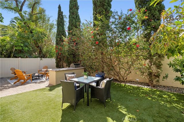 695 Center Street B, Costa Mesa, CA 92627