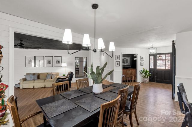 2570 Pineview Drive, Lancaster, SC 29720