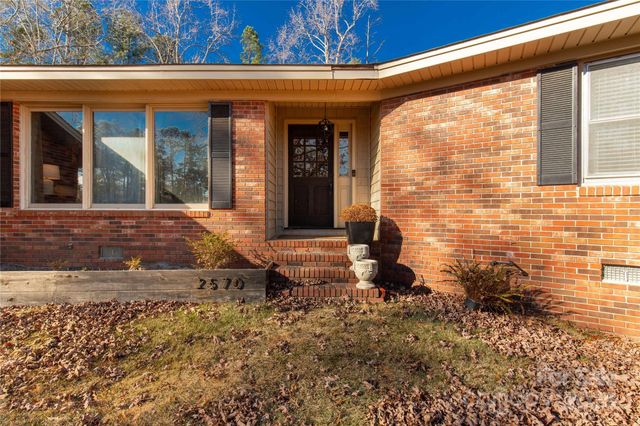 2570 Pineview Drive, Lancaster, SC 29720