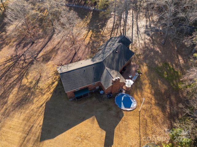 2570 Pineview Drive, Lancaster, SC 29720