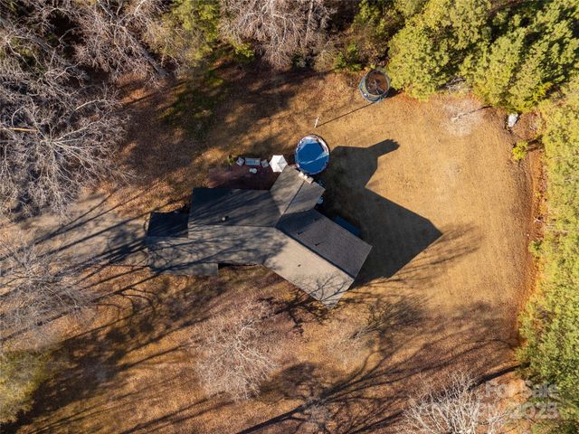 2570 Pineview Drive, Lancaster, SC 29720