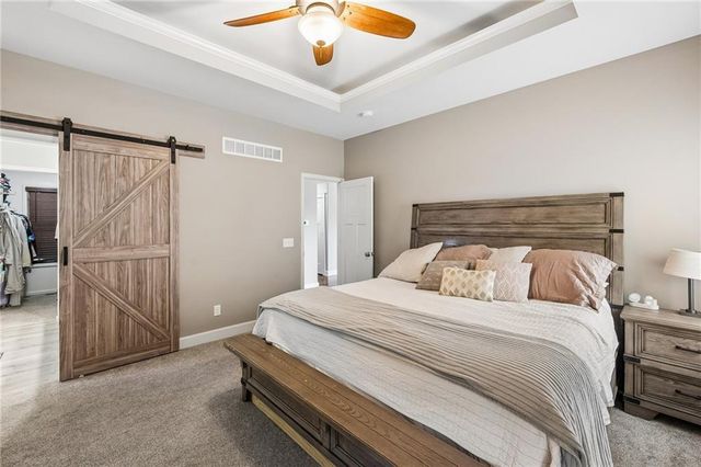 301 NW 179th Street, Smithville, MO 64089