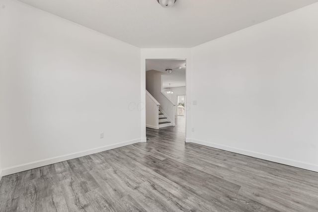 1198 Snipe View Loop E, Blacklick, OH 43004
