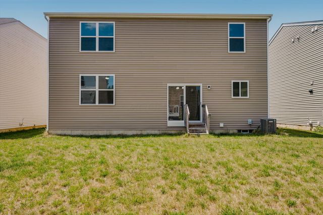 1198 Snipe View Loop E, Blacklick, OH 43004
