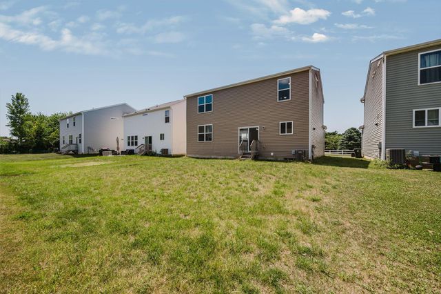1198 Snipe View Loop E, Blacklick, OH 43004