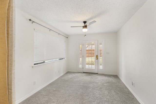 702 Giltin Court, Arlington, TX 76006