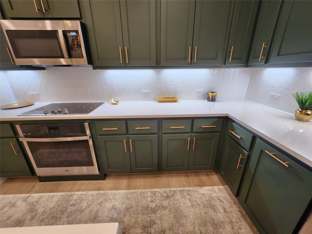 632 Blue Ridge Drive, Mansfield, TX 76063