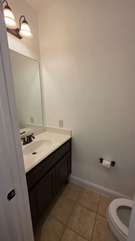 11516 Round Leaf Drive, Fort Worth, TX 76244