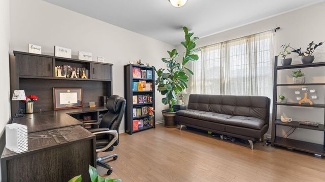 10196 Meadowmere Place, York Twp, MI 48176