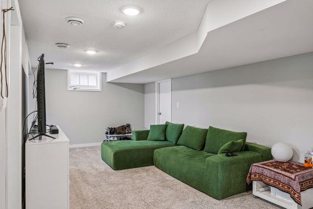 651 3rd Avenue S, South Saint Paul, MN 55075