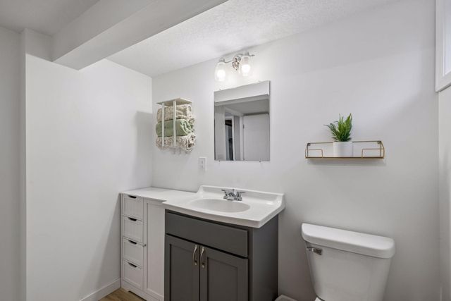 651 3rd Avenue S, South Saint Paul, MN 55075