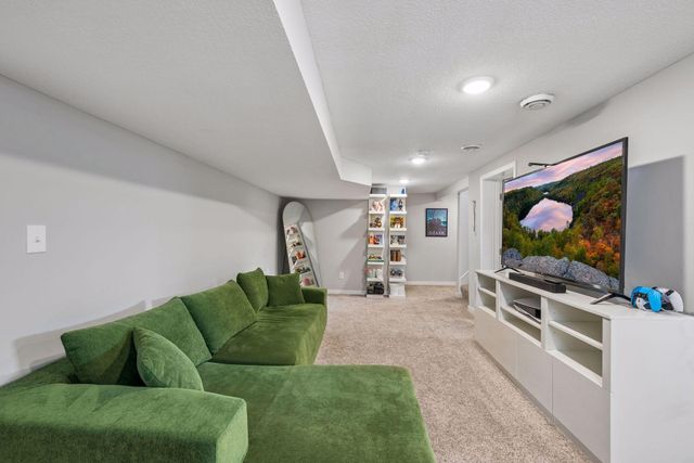 651 3rd Avenue S, South Saint Paul, MN 55075