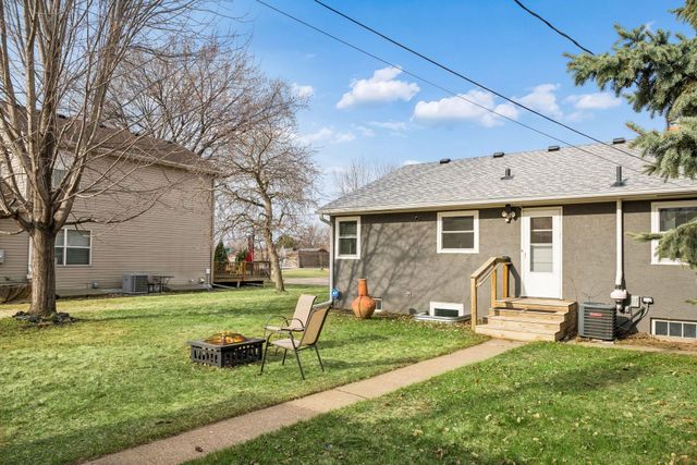 651 3rd Avenue S, South Saint Paul, MN 55075