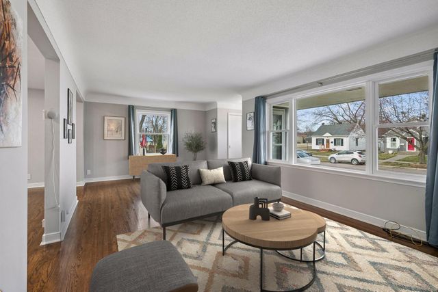 651 3rd Avenue S, South Saint Paul, MN 55075