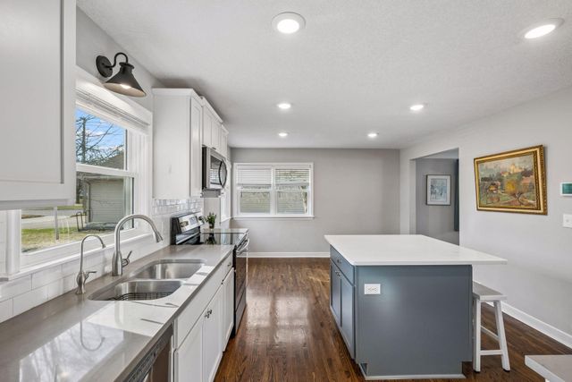 651 3rd Avenue S, South Saint Paul, MN 55075