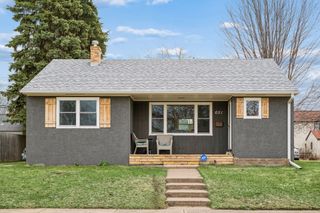 651 3rd Avenue S, South Saint Paul, MN 55075