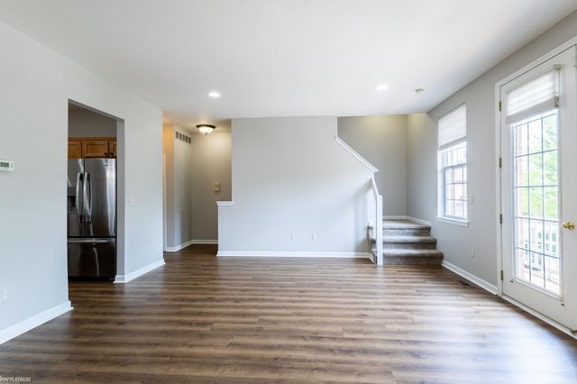 56659 Long Island Drive 133, Shelby Twp, MI 48316