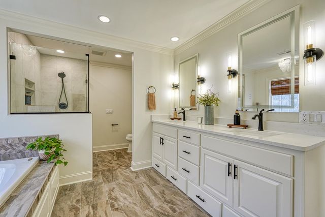 420 S Oakley Lane, Spartanburg, SC 29301