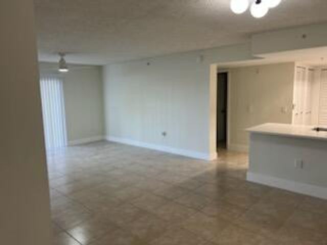 5011 WILES Road 104, Coconut Creek, FL 33073