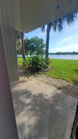 5011 WILES Road 104, Coconut Creek, FL 33073