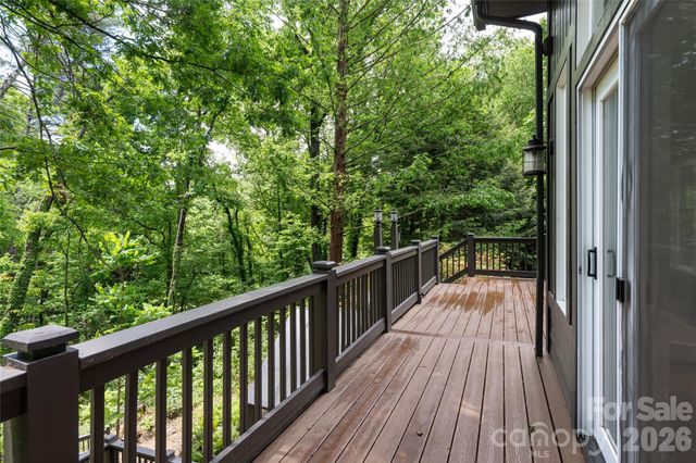 201 Covewood Trail, Asheville, NC 28805