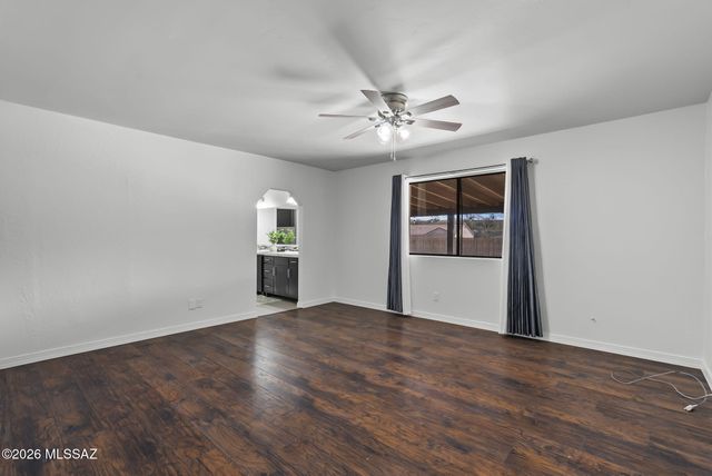 207 Petalo Court, Rio Rico, AZ 85648