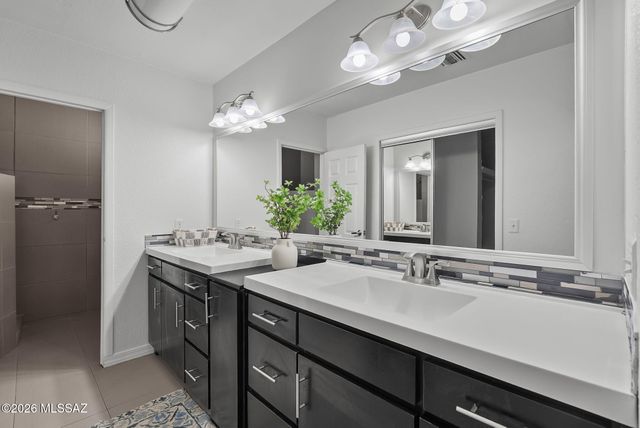 207 Petalo Court, Rio Rico, AZ 85648