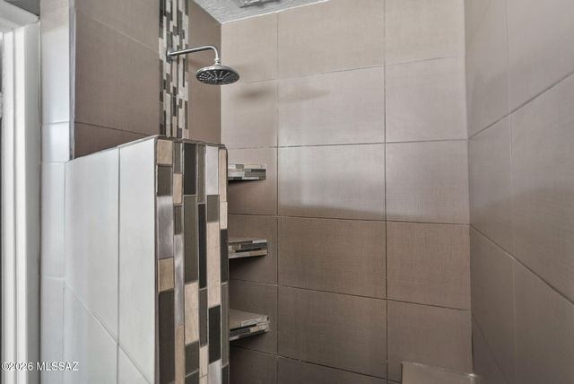 207 Petalo Court, Rio Rico, AZ 85648