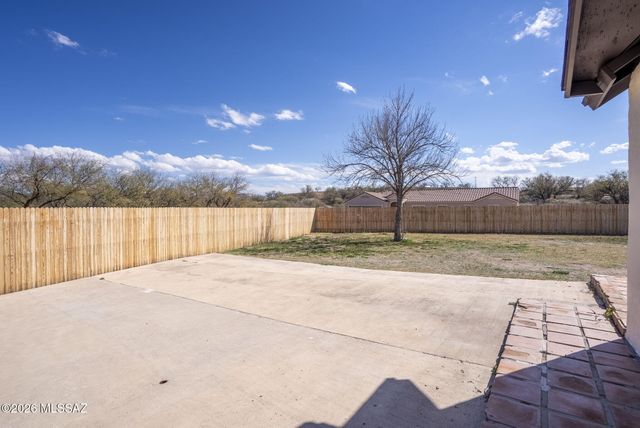 207 Petalo Court, Rio Rico, AZ 85648