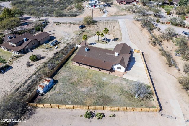 207 Petalo Court, Rio Rico, AZ 85648