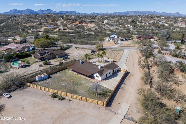 207 Petalo Court, Rio Rico, AZ 85648