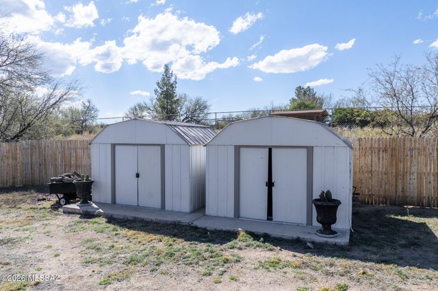 207 Petalo Court, Rio Rico, AZ 85648