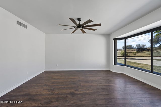 207 Petalo Court, Rio Rico, AZ 85648