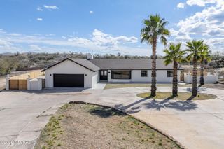 207 Petalo Court, Rio Rico, AZ 85648