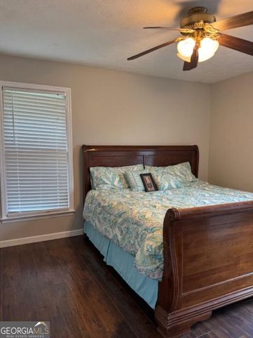 462 Oakwood Dr, Cedartown, GA 30125