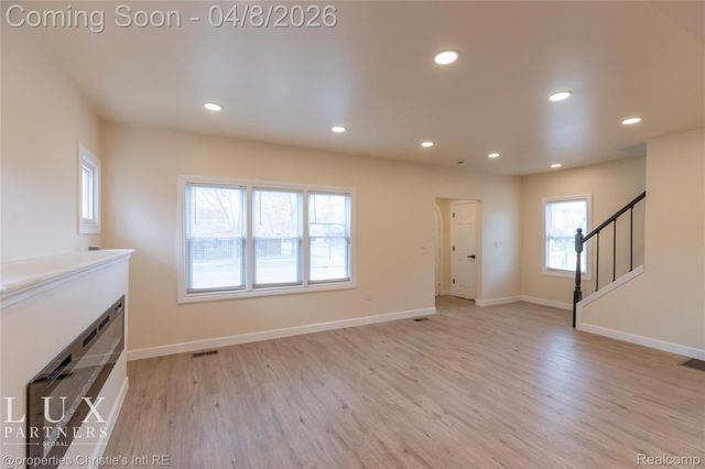 18516 Prairie Street, Detroit, MI 48221