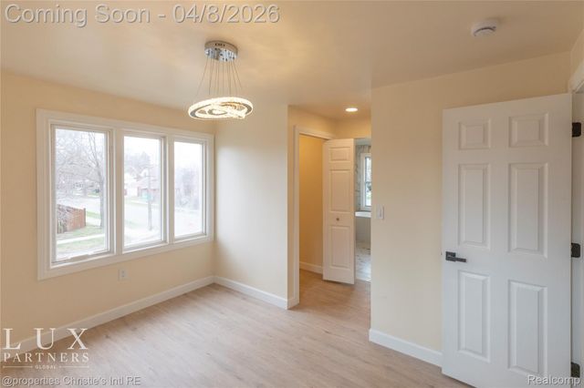 18516 Prairie Street, Detroit, MI 48221