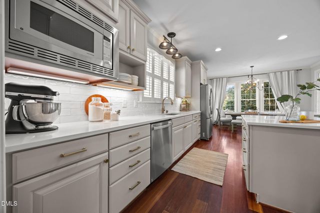 219 Brown Bear, Chapel Hill, NC 27517