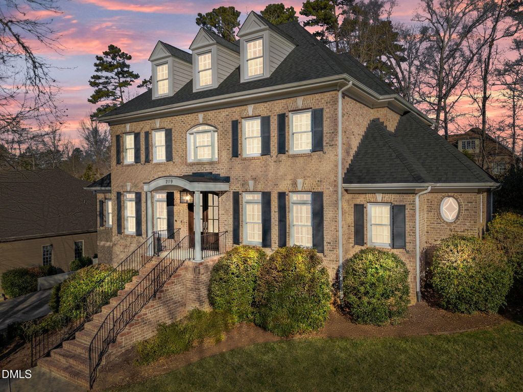 219 Brown Bear, Chapel Hill, NC 27517